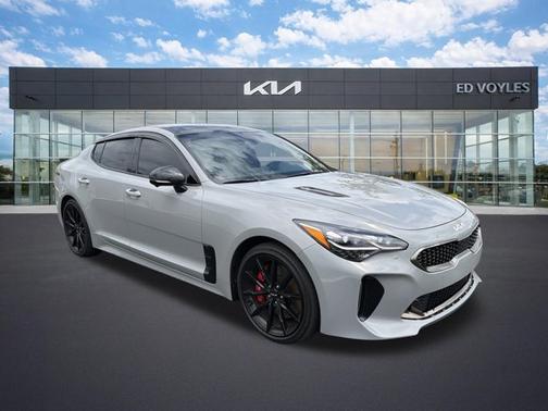 Ceramic Silver 2023 Kia Stinger GT2
