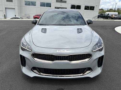 Ceramic Silver 2023 Kia Stinger GT2