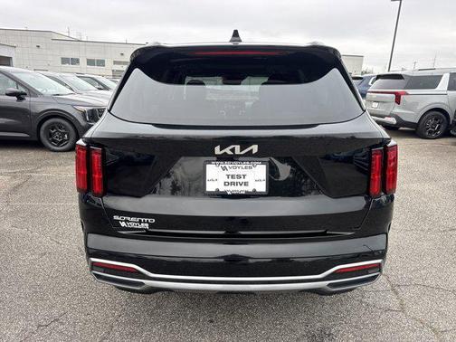 2023 Kia Sorento SX