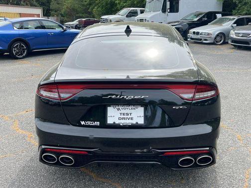 Aurora Black 2022 Kia Stinger GT-Line