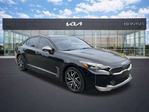 Aurora Black 2022 Kia Stinger GT-Line