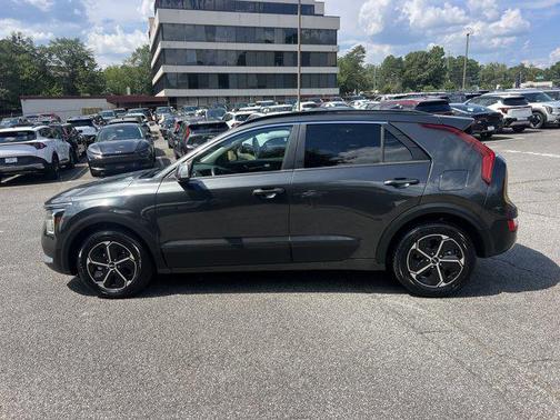 2023 Kia Niro EX