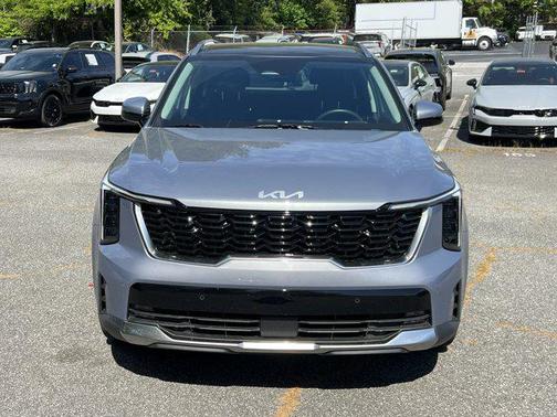 Everlasting Silver 2025 Kia Sorento EX