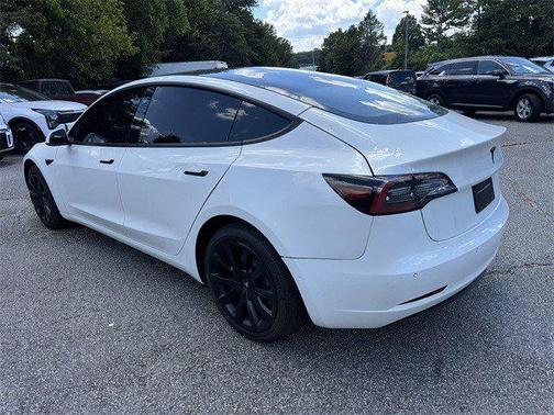 2022 Tesla Model 3 Standard Range