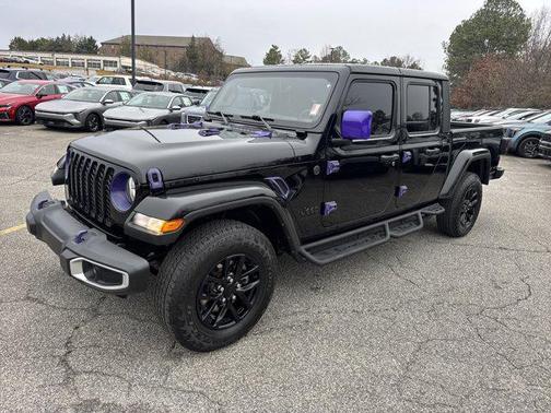2023 Jeep Gladiator Sport S