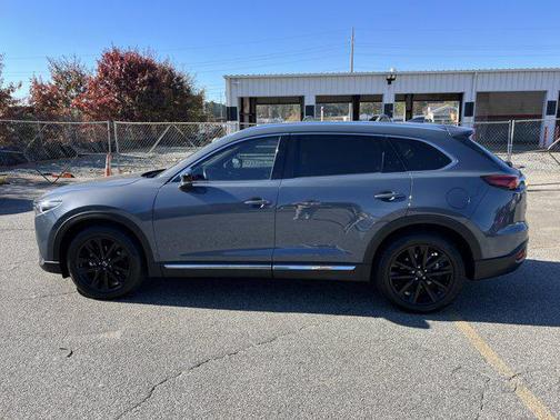 2022 Mazda CX-9 Carbon Edition