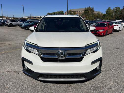 2019 Honda Pilot Touring 8-Passenger