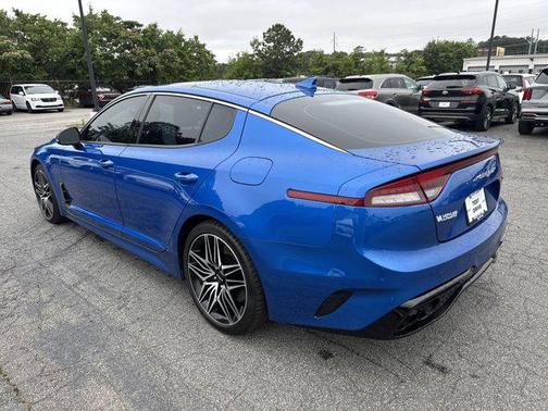 2022 Kia Stinger GT1