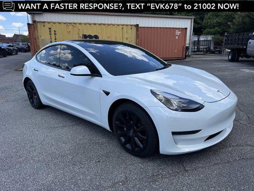 2022 Tesla Model 3 Standard Range