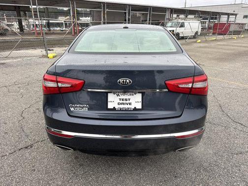 2015 Kia Cadenza Premium