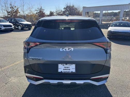 2025 Kia Sportage EX