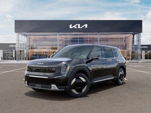 Ebony Black 2026 Kia EV9 Light Long Range