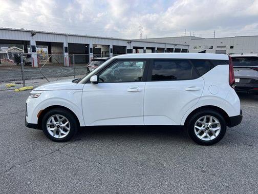 2022 Kia Soul S