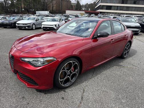 2023 Alfa Romeo Giulia Veloce RWD