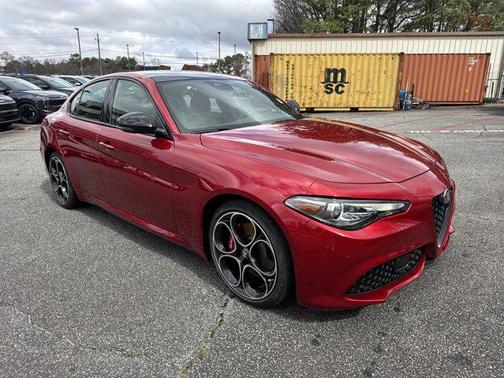 2023 Alfa Romeo Giulia Veloce RWD