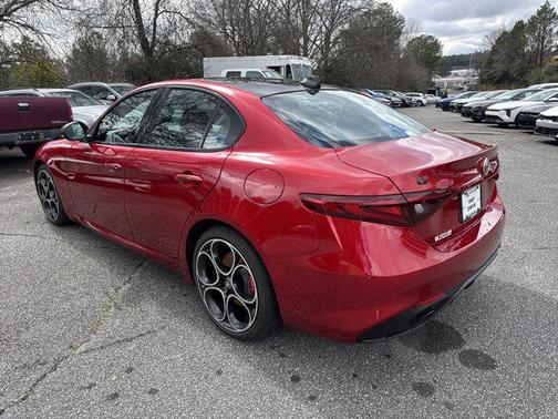 2023 Alfa Romeo Giulia Veloce RWD