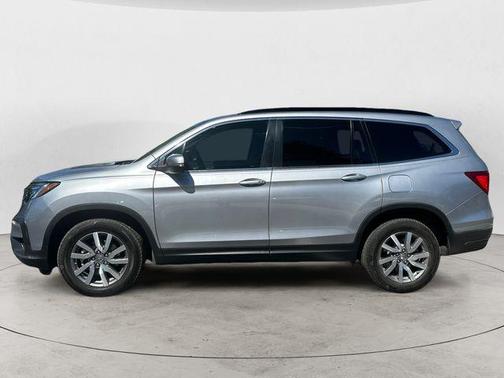 Lunar Silver Metallic 2019 Honda Pilot EX-L