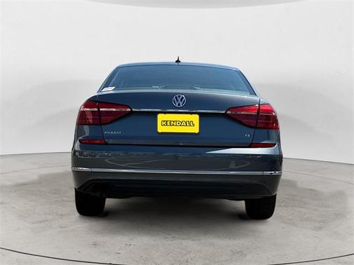 2016 Volkswagen Passat 1.8T S