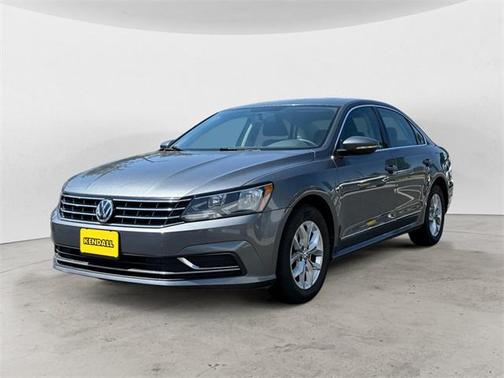 2016 Volkswagen Passat 1.8T S