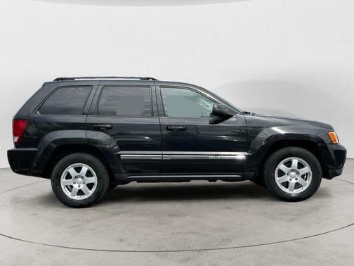 2010 Jeep Grand Cherokee Laredo