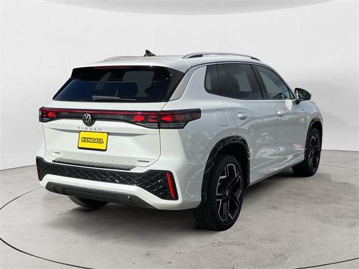 2026 Volkswagen Tiguan 2.0T SEL R-Line 4MOTION