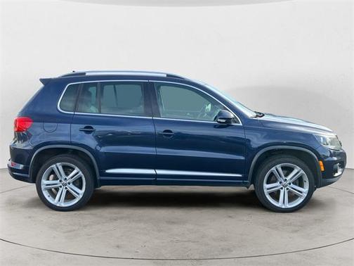 2016 Volkswagen Tiguan R-Line