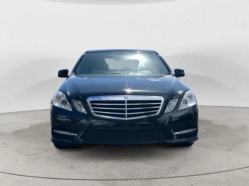 2013 Mercedes-Benz E-Class 4MATIC