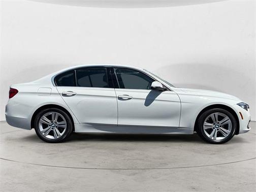 2017 BMW 330 330i