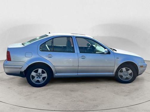 Silver 2002 Volkswagen Jetta GLS