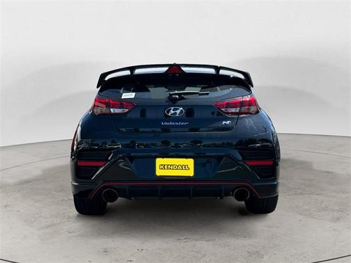 2022 Hyundai Veloster N Base
