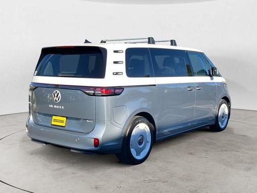 2025 Volkswagen ID. Buzz 1st Edition with 4MOTION