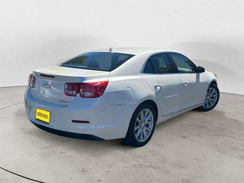 White Diamond Tricoat 2013 Chevrolet Malibu 2LT