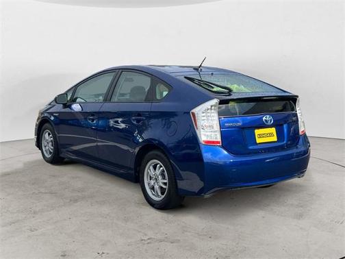 2010 Toyota Prius III