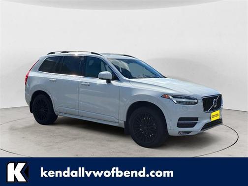 2018 Volvo XC90 T5 Momentum