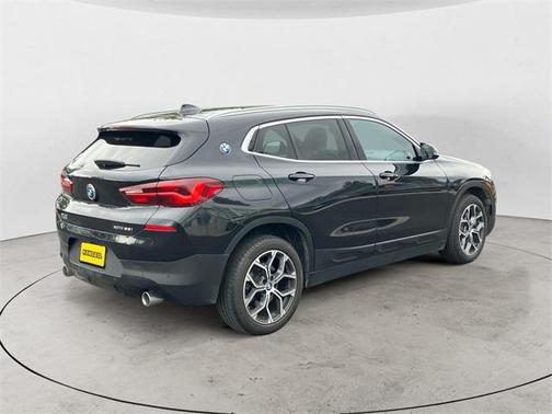 2023 BMW X2 xDrive28i