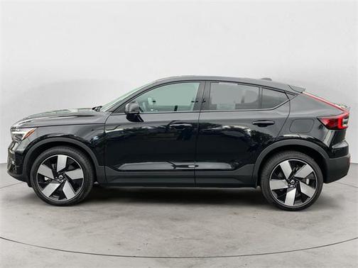 2024 Volvo C40 Recharge Pure Electric Twin Ultimate