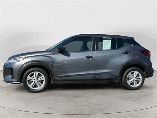 2022 Nissan Kicks S
