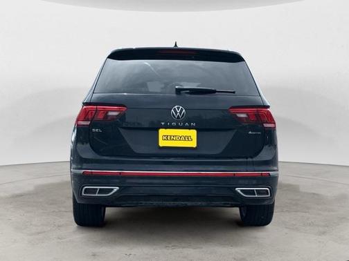 2022 Volkswagen Tiguan 2.0T SEL R-Line 4MOTION