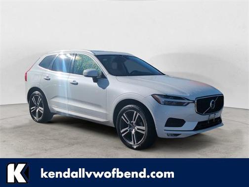 2021 Volvo XC60 T5 Momentum