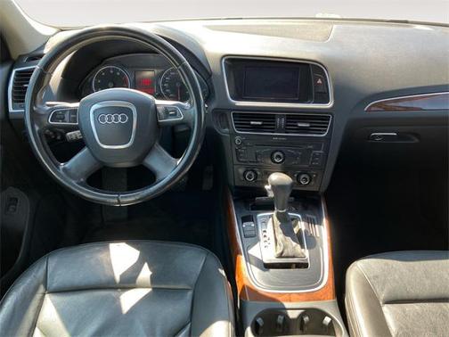 2010 Audi Q5 3.2 Premium quattro