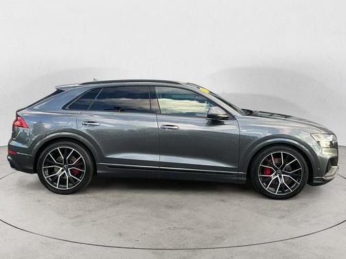 Samurai Gray Metallic 2020 Audi Q8 55 Premium Plus