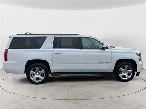 2016 Chevrolet Suburban LT