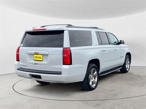 2016 Chevrolet Suburban LT