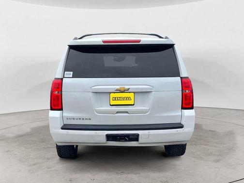 2016 Chevrolet Suburban LT