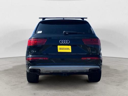 2019 Audi Q7 55 Premium Plus