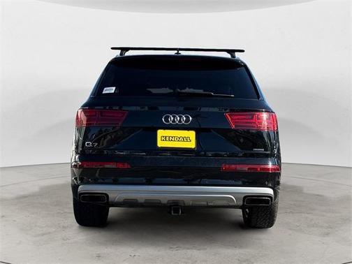 2019 Audi Q7 55 Premium Plus