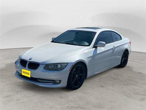 2011 BMW 335 335i