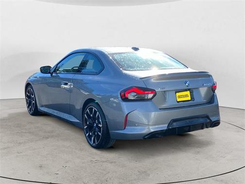 2025 BMW M240 i xDrive