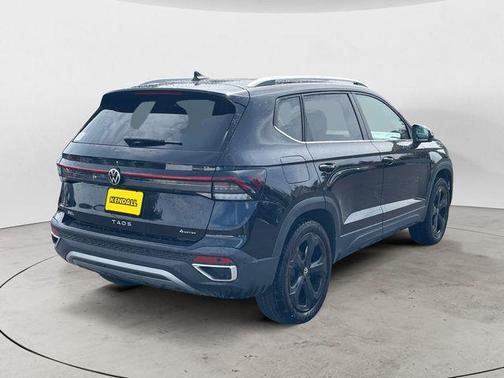 2025 Volkswagen Taos 1.5T SEL