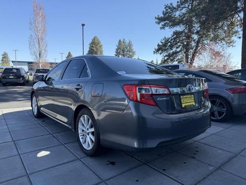 2012 Toyota Camry Hybrid XLE